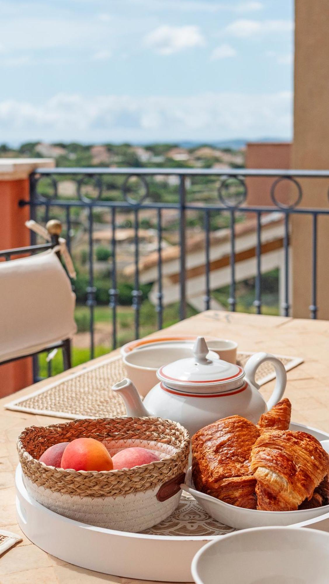 Les Cigales, Superbe Vue - Golfe De Sainte-Maxime Apartment Exterior photo